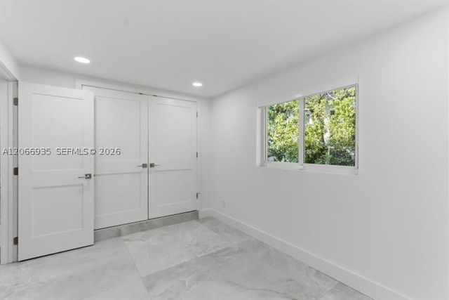 291 E Shore Dr E 0, Miami, FL 33133