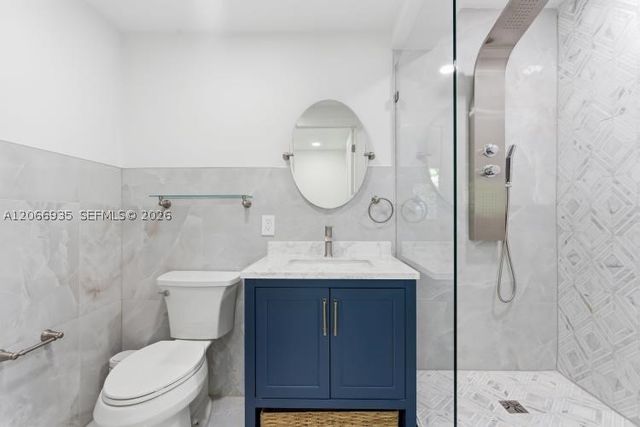 291 E Shore Dr E 0, Miami, FL 33133