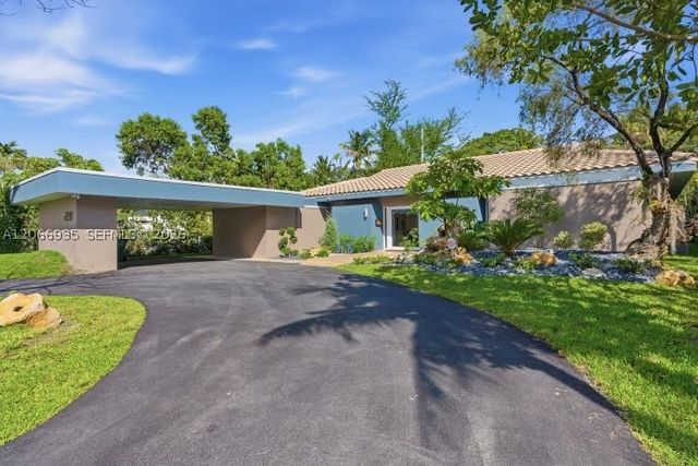 291 E Shore Dr E 0, Miami, FL 33133