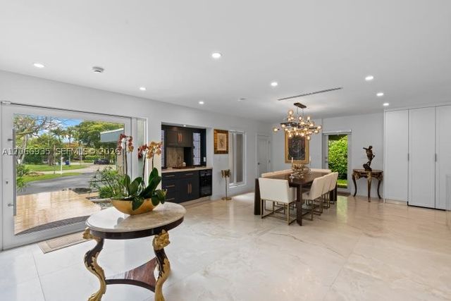 291 E Shore Dr E 0, Miami, FL 33133