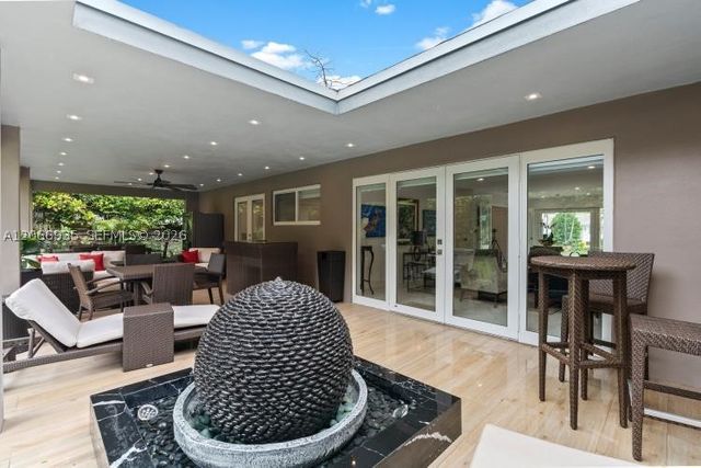 291 E Shore Dr E 0, Miami, FL 33133