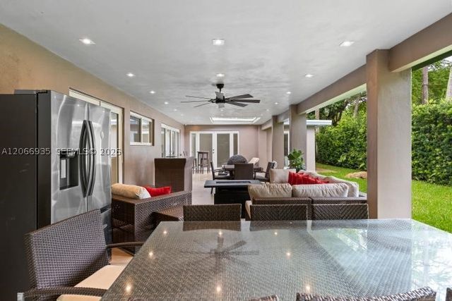 291 E Shore Dr E 0, Miami, FL 33133