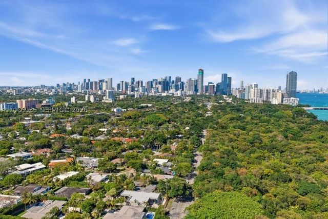 291 E Shore Dr E 0, Miami, FL 33133