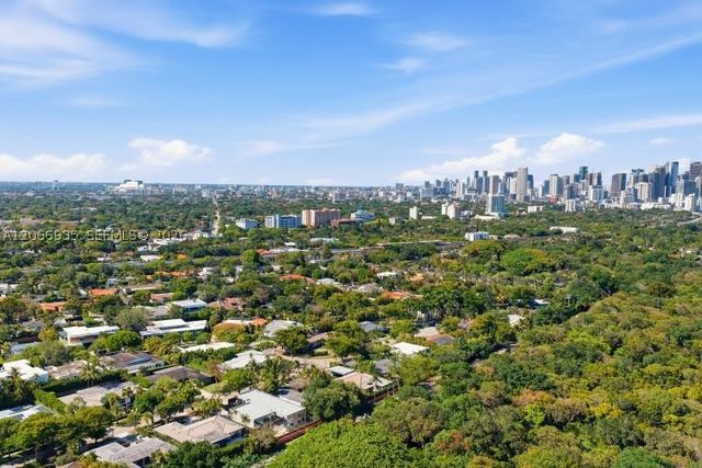 291 E Shore Dr E 0, Miami, FL 33133