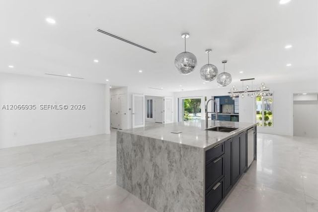291 E Shore Dr E 0, Miami, FL 33133