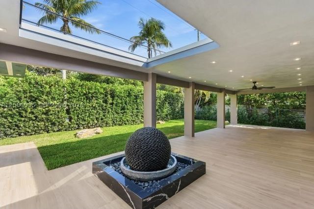 291 E Shore Dr E 0, Miami, FL 33133
