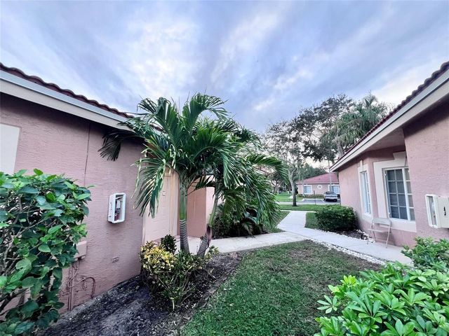 9846 Kamena Circle, Boynton Beach, FL 33436