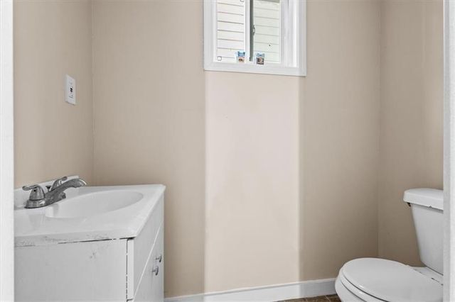 2009 Baker Road NW, Atlanta, GA 30318