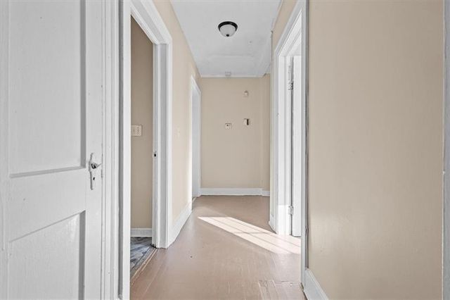 2009 Baker Road NW, Atlanta, GA 30318