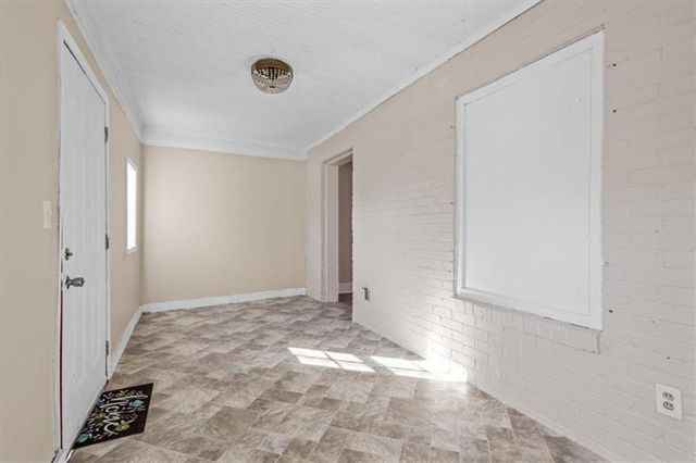 2009 Baker Road NW, Atlanta, GA 30318