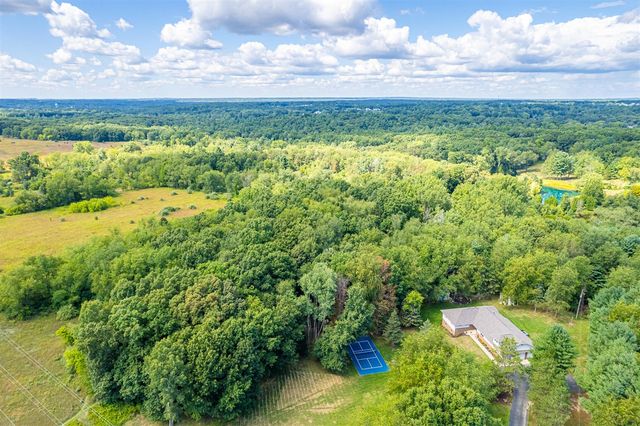 6211 Kies Street, Rockford, MI 49341