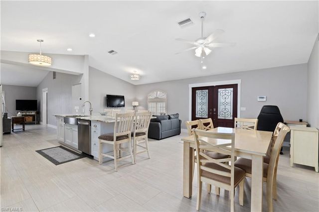 3425 SE 4th AVE, Cape Coral, FL 33904