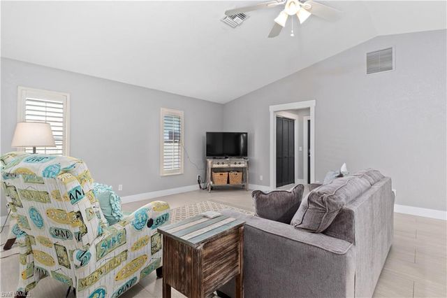3425 SE 4th AVE, Cape Coral, FL 33904