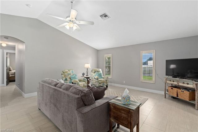 3425 SE 4th AVE, Cape Coral, FL 33904