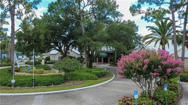 19876 Frenchmans CT, North Fort Myers, FL 33903