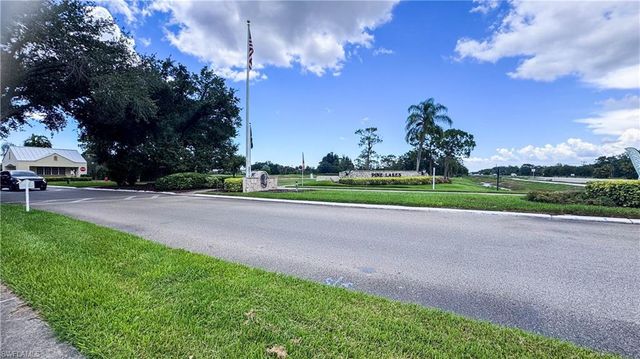 19876 Frenchmans CT, North Fort Myers, FL 33903