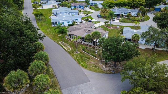 19876 Frenchmans CT, North Fort Myers, FL 33903