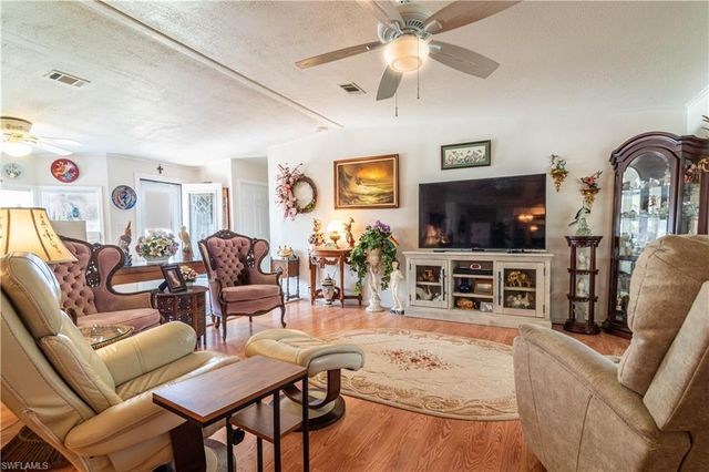 19876 Frenchmans CT, North Fort Myers, FL 33903