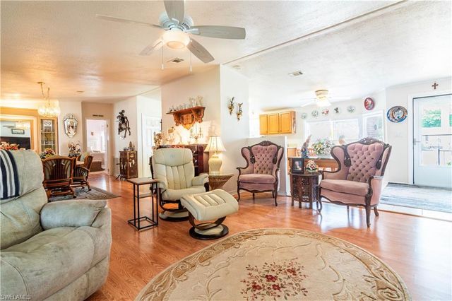 19876 Frenchmans CT, North Fort Myers, FL 33903