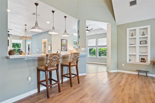 959 Kennings Road, Crosby, TX 77532