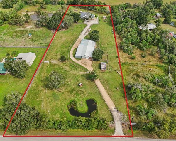 959 Kennings Road, Crosby, TX 77532