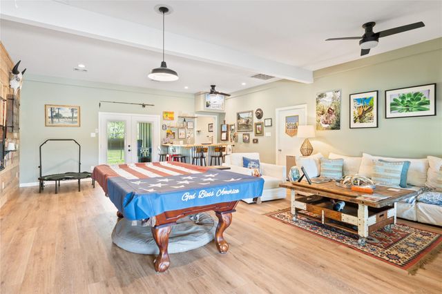 959 Kennings Road, Crosby, TX 77532