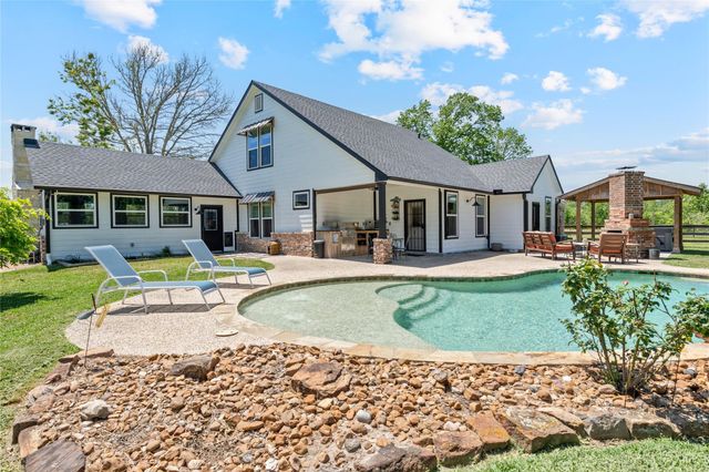 959 Kennings Road, Crosby, TX 77532