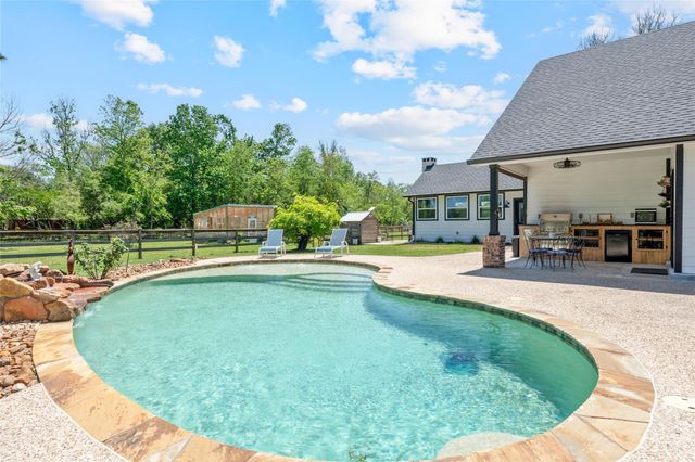 959 Kennings Road, Crosby, TX 77532