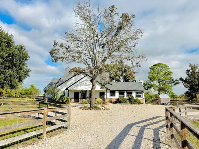 959 Kennings Road, Crosby, TX 77532