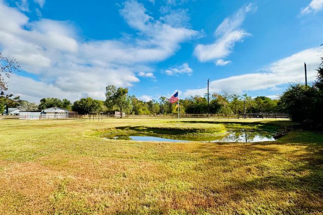 959 Kennings Road, Crosby, TX 77532