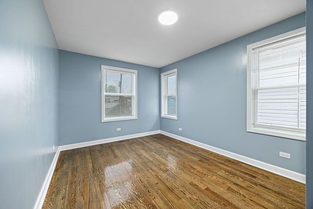 1132 N Waller Avenue, Chicago, IL 60651