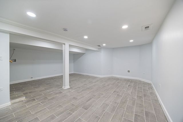 1132 N Waller Avenue, Chicago, IL 60651