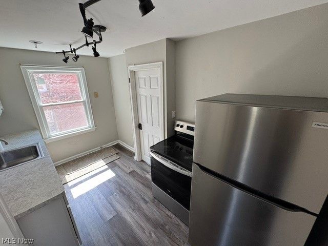 1811 E 291st Street, Wickliffe, OH 44092