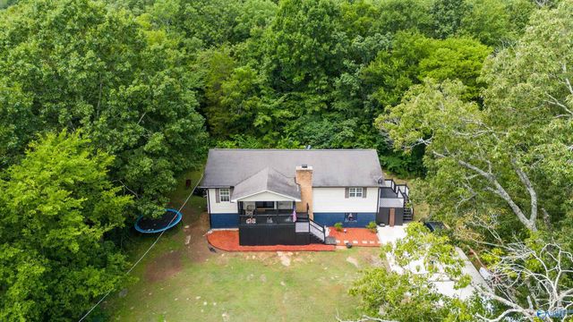 1050 Old Gurley Pike, New Hope, AL 35760
