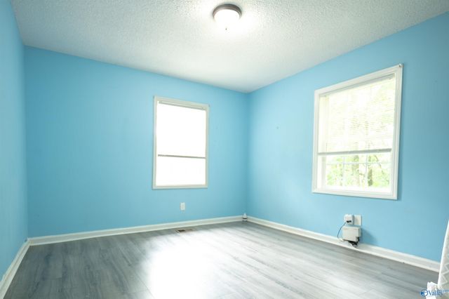 1050 Old Gurley Pike, New Hope, AL 35760