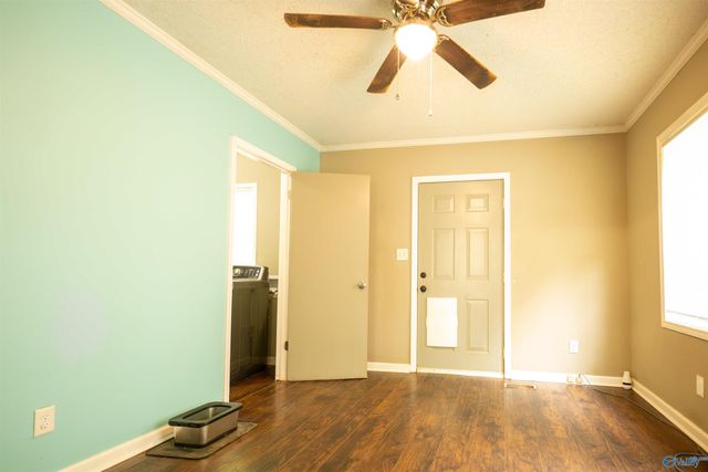 1050 Old Gurley Pike, New Hope, AL 35760