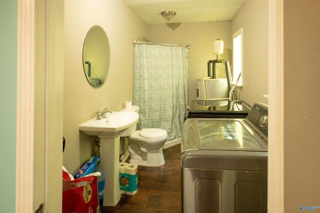 1050 Old Gurley Pike, New Hope, AL 35760