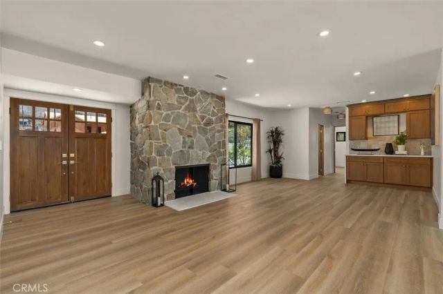 32 W Las Flores Drive, Altadena, CA 91001