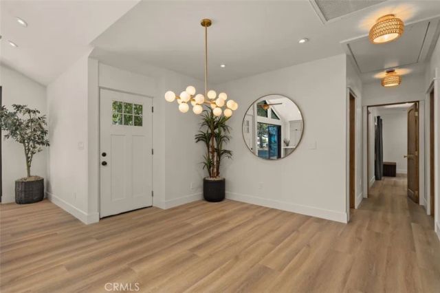 32 W Las Flores Drive, Altadena, CA 91001