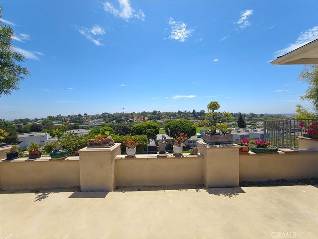 660 S Bradshawe Avenue, Monterey Park, CA 91754