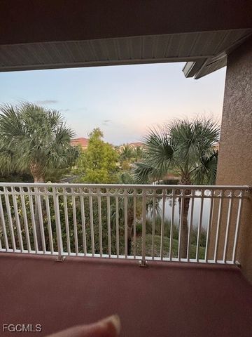 15605 Ocean Walk CIR 301, Fort Myers, FL 33908