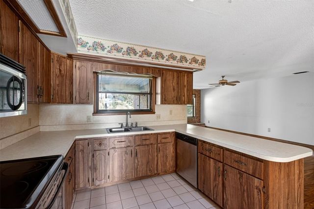 1620 TIMBERCREST DRIVE, Deltona, FL 32738