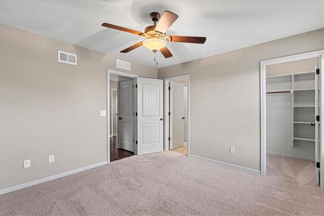 11307 W 158th Terrace, Overland Park, KS 66221