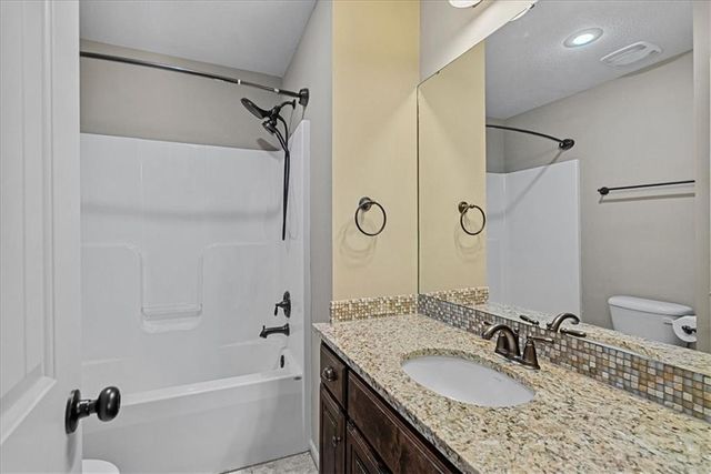 11307 W 158th Terrace, Overland Park, KS 66221