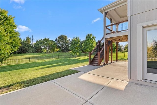 11307 W 158th Terrace, Overland Park, KS 66221