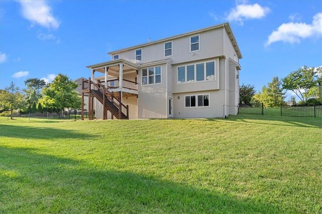 11307 W 158th Terrace, Overland Park, KS 66221