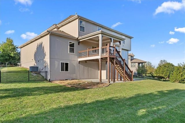 11307 W 158th Terrace, Overland Park, KS 66221