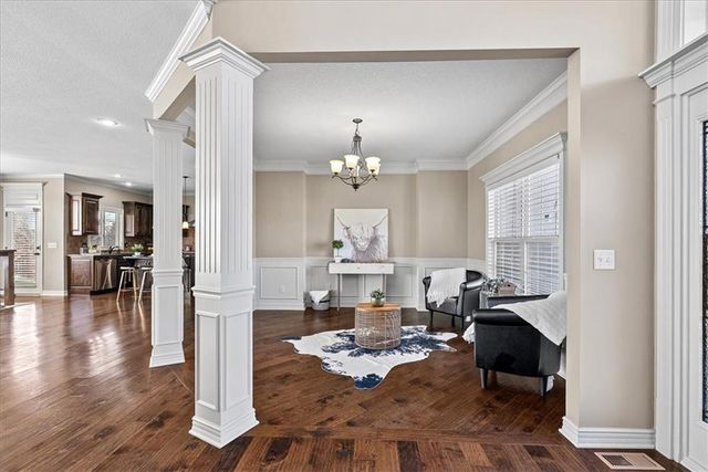 11307 W 158th Terrace, Overland Park, KS 66221