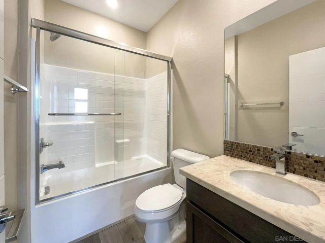 2023 Luzon Ln 6, Chula Vista, CA 91915