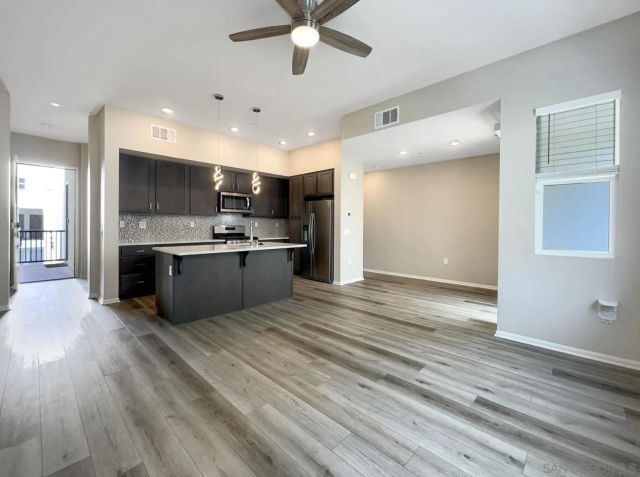 2023 Luzon Ln 6, Chula Vista, CA 91915